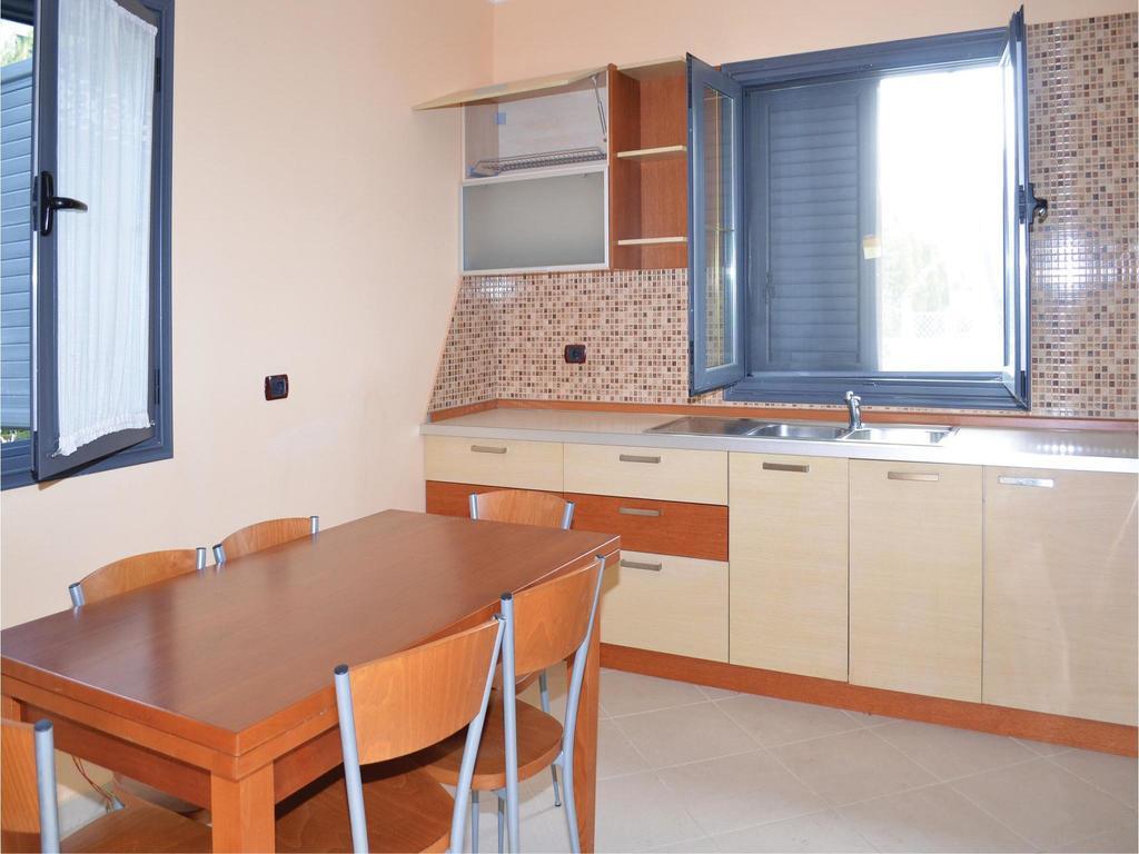 Holiday Home Pishat E Buta 28 โกเลม ภายนอก รูปภาพ