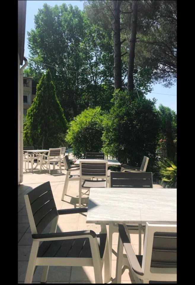 Holiday Home Pishat E Buta 28 โกเลม ภายนอก รูปภาพ