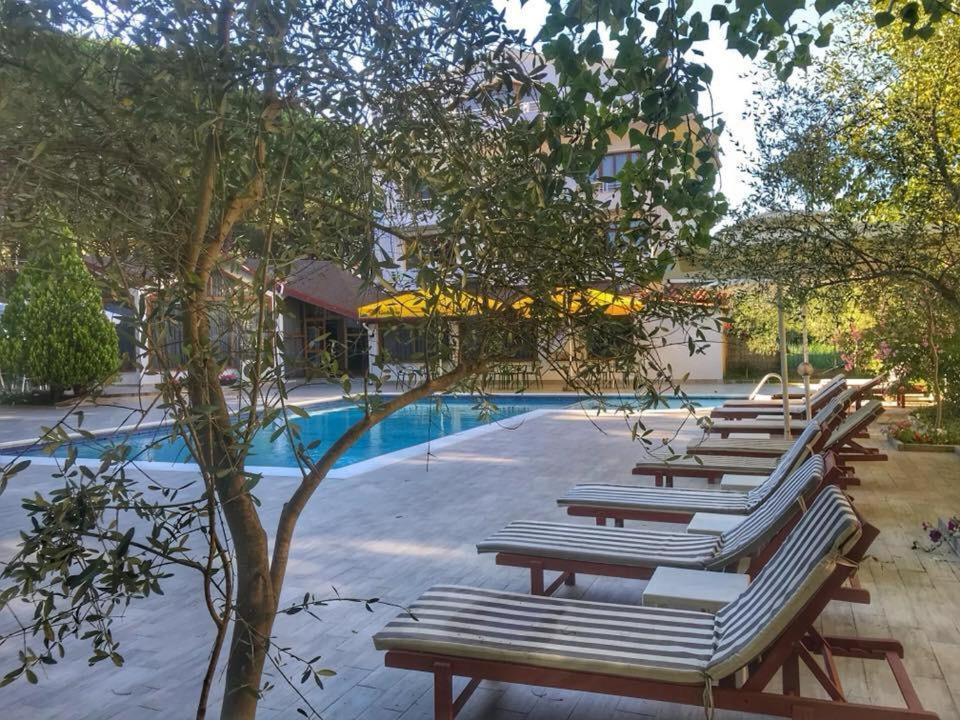 Holiday Home Pishat E Buta 28 โกเลม ภายนอก รูปภาพ