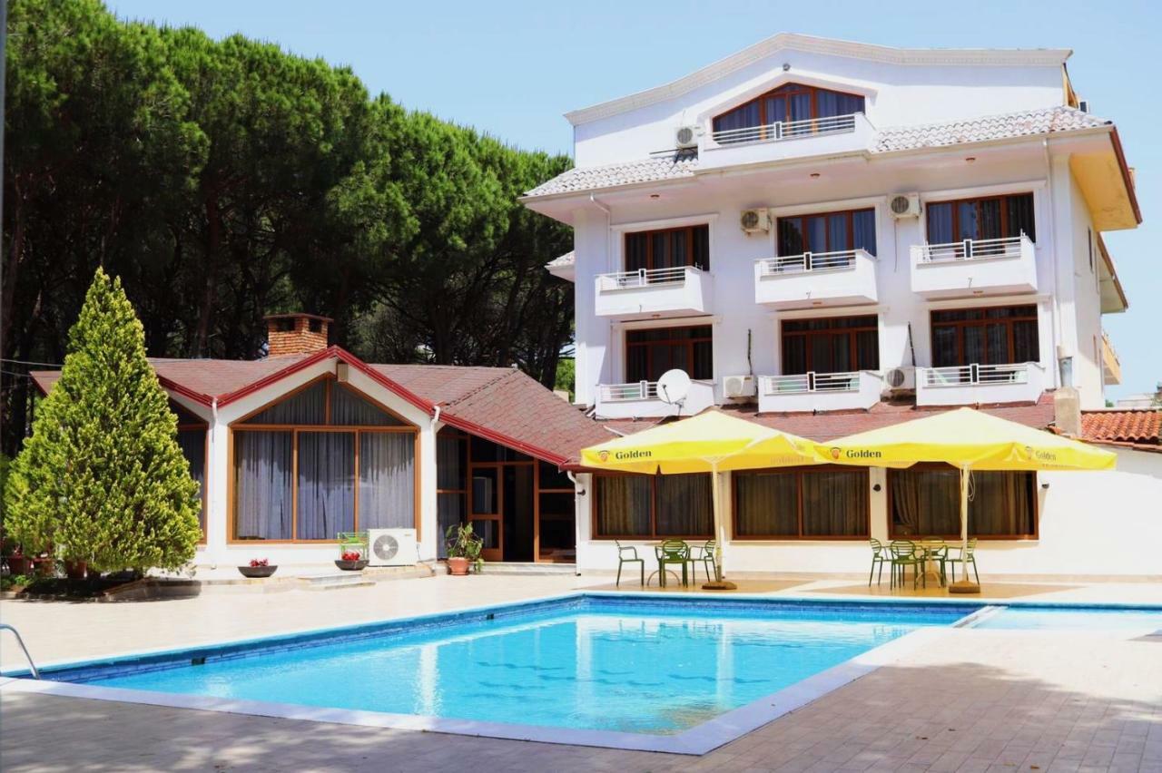 Holiday Home Pishat E Buta 28 โกเลม ภายนอก รูปภาพ